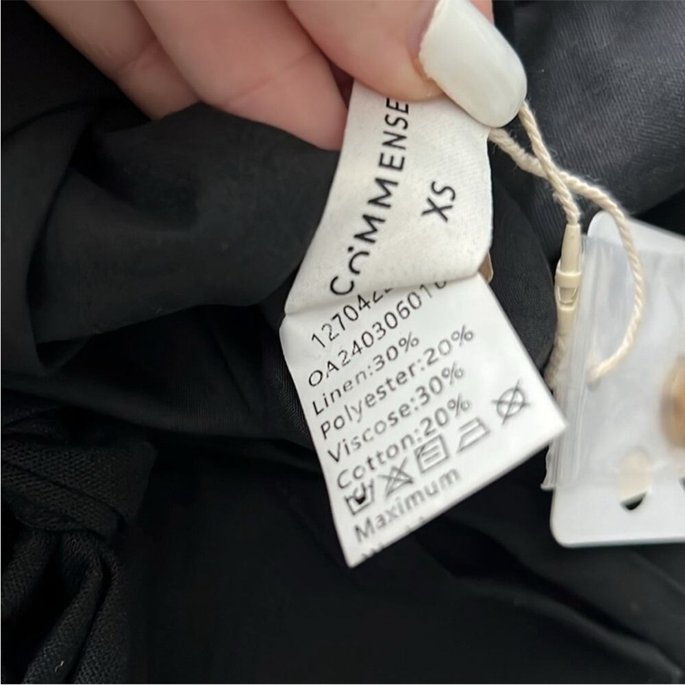 REVOLVE Black Button-Down Sleeveless Top - Picture 3 of 3